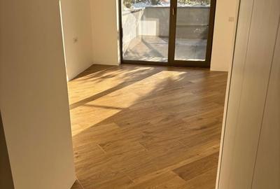Apartament cu 4 camere în Ștefan cel Mare - 17