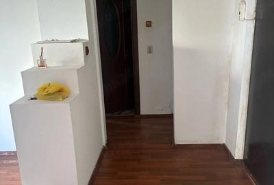 Apartament cu 2 camere decomandat în 1 Mai - 4