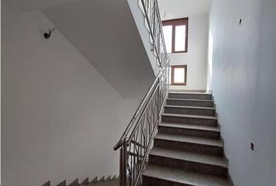 Imobil D+P+2E+M, zona Poetului, integral sau partial - 7