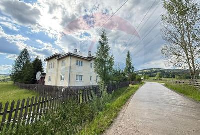 Casă individuală cu 5 camere cu Teren 1056 Mp în Șaru Dornei - 2