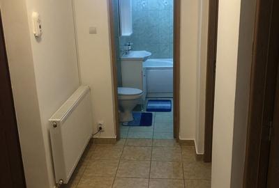 Garsonieră decomandată în Central - 1