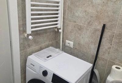 Inchiriez garsoniera in Militari Residence - 4