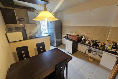 Resita, 4 Cam. Dec., Mobilat+Utilat, Et. 2, Micro 4 - 2