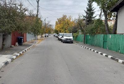 De vanzare 2 proprieta?i ie?ire pe 2 strazi Aparatori Patriei - 1