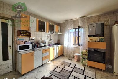 Casă cu 4 camere cu Teren 500 Mp în Holboca - 14