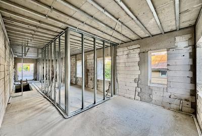 Casă individuală cu 4 camere cu Canalizare în Dorobanți - 4