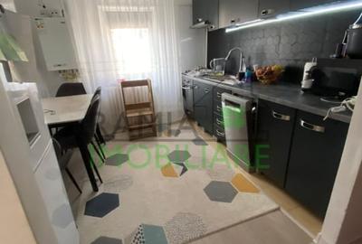 Apartament 2 camere de vanzare - 2