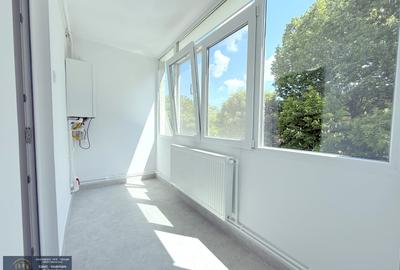 Apartament cu 3 camere decomandat în - 1