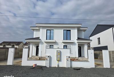 Casă cu 4 camere cu Teren 255 Mp în Central