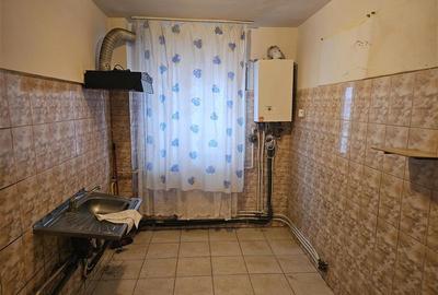 Apartament cu 2 camere semidecomandat în Micro II - 6