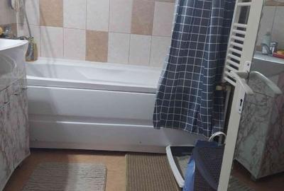 Apartament cu 2 camere decomandat, mobilat în E3 - 6