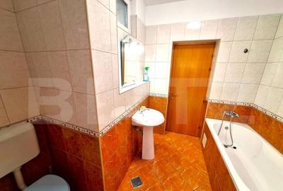 Spa?iu comercial de inchiriat 100 mp, ultracentral, zona U - 4