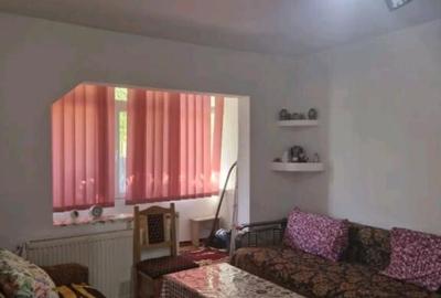 Apartament 2 camere ,50 mp, Filiasi - 2