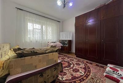 Apartament cu 3 camere decomandat, mobilat în Nicolina - 8