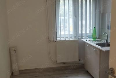 Apartament de inchiriat 2 camere, ORADEA, Cazaban pentru BIROURI ,etc. - 7