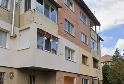 Apartament cu 3 camere în Central - 1