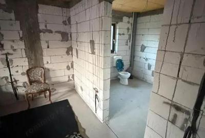 Casă cu Teren 1000 Mp în Pielești - 10