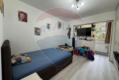 Apt .cu 2 camere de vanzare in zona Podgoria(et.2) - 3