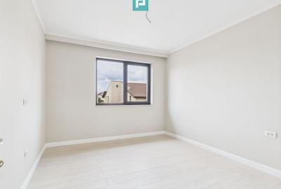 Duplex cu 5 camere cu Canalizare în Moșnița Nouă - 12