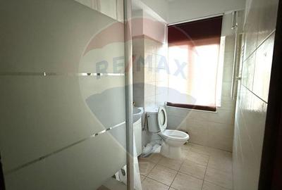 Apartament cu 4 camere semidecomandat în Dacia - 6