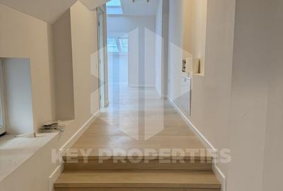 Piata Romana, mansarda boema, finisaje in linii simple si elegante - 3