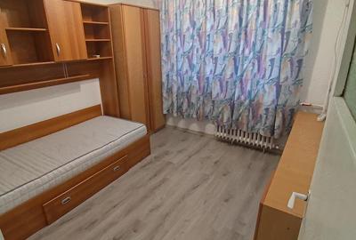 Apartament cu 3 camere decomandat în 1 Decembrie 1918 - 2