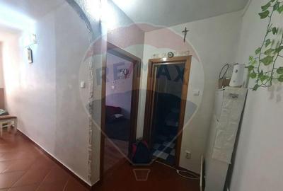 Garsoniera de vanzare la etajul 2 in Marasesti - 4