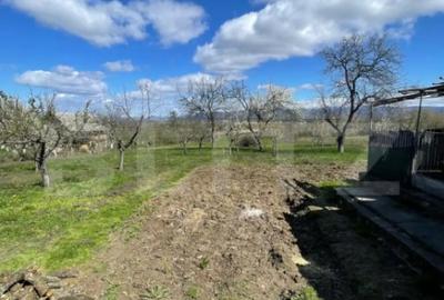 Casă cu 3 camere cu Teren 3000 Mp în Central - 8