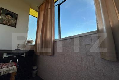 Apartament cu 3 camere decomandat, balcon, loc de parcare - 8