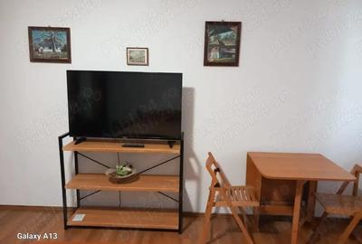 Garsonieră semidecomandată în Titan