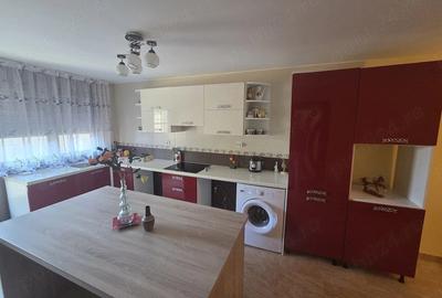Casă cu Teren 270 Mp în Vânători - 7