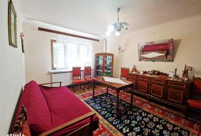 Casă cu 4 camere în Ungureni - 2