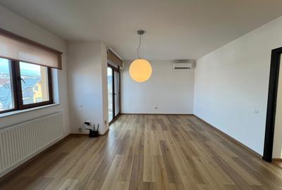 Apartament de 3 camere, 76 mp, finisat , parcare, zona Campului - 2