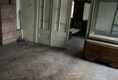 Casă cu 4 camere cu Teren 190 Mp în Central - 5