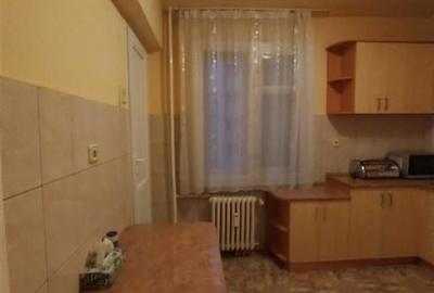RECO Apartament cu trei camere de inchiriat - 2