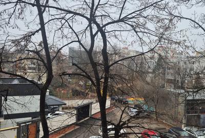 Costin Georgian metrou - 10