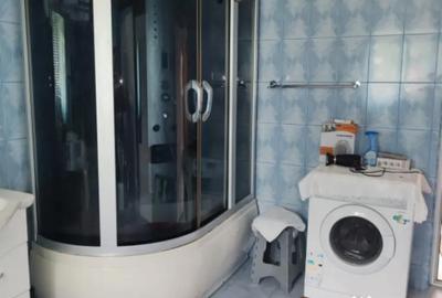 Casă cu 4 camere cu Teren 4800 Mp în Central - 4