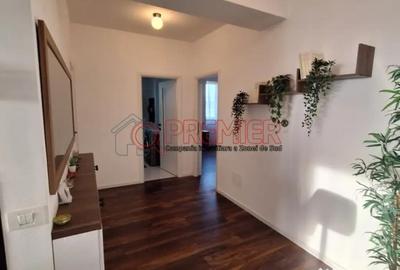 Apartament cu 3 camere nedecomandat în Sud - 2