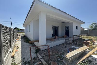Casă individuală cu 3 camere cu Canalizare în Exterior Vest - 4