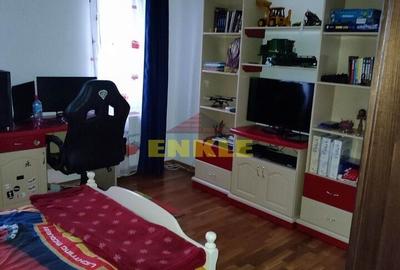 Casă individuală cu 5 camere cu Canalizare în Periferie - 4
