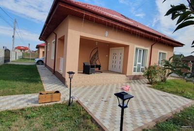 Casă cu 4 camere în Vernești - 8