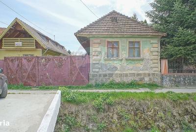Casă cu 4 camere în Purcăreni - 19