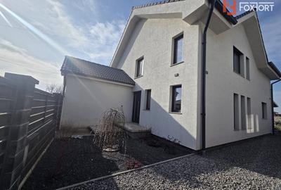 Casă individuală cu 5 camere cu Teren 460 Mp în Șagu - 1