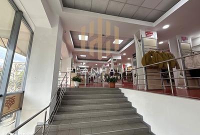 Spațiu comercial, de 346 mp, în Progresul - 4