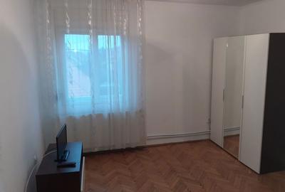 Apartament cu 3 camere decomandat în Central - 7