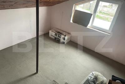 Casa de vanzare cu gradina, 5 camere,  Nojorid - 5