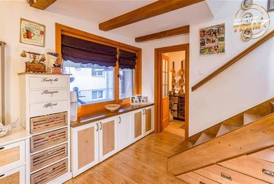 TUR LIVE! Apartament in vila, compozitie particulara, Ultracentral, Sfantu Gheor - 16