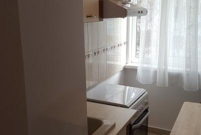 Apartament cu 2 camere semidecomandat în Km 4-5 - 6