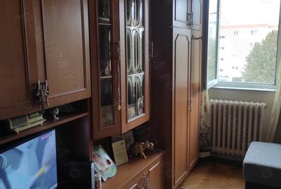 Apartament cu 2 camere semidecomandat în Dacia - 2