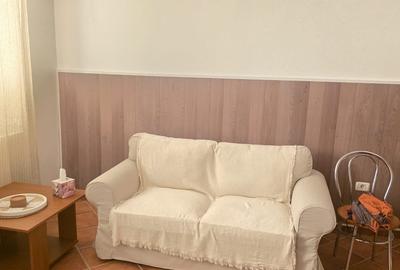 Apartament cu 3 camere decomandat în P-ța Universității - 12